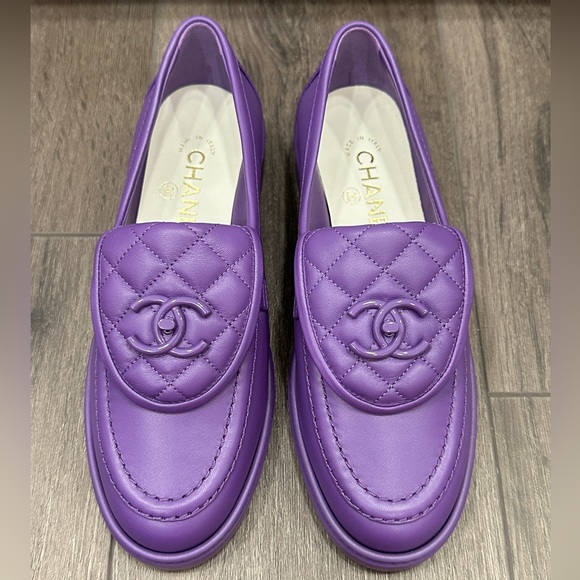 2023 CHANEL CC LOGO LOCK PURPLE LEATHER LOAFERS OXFORD SHOES 37 NEW - Picture 6 of 16